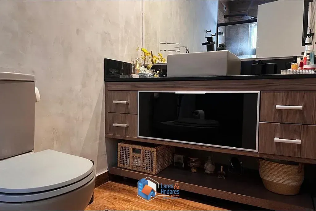 Imagem Casa em Condomínio à venda 3 Quartos 3 Suites 4 Vagas 229M² Jardim Londrina São Paulo - SP