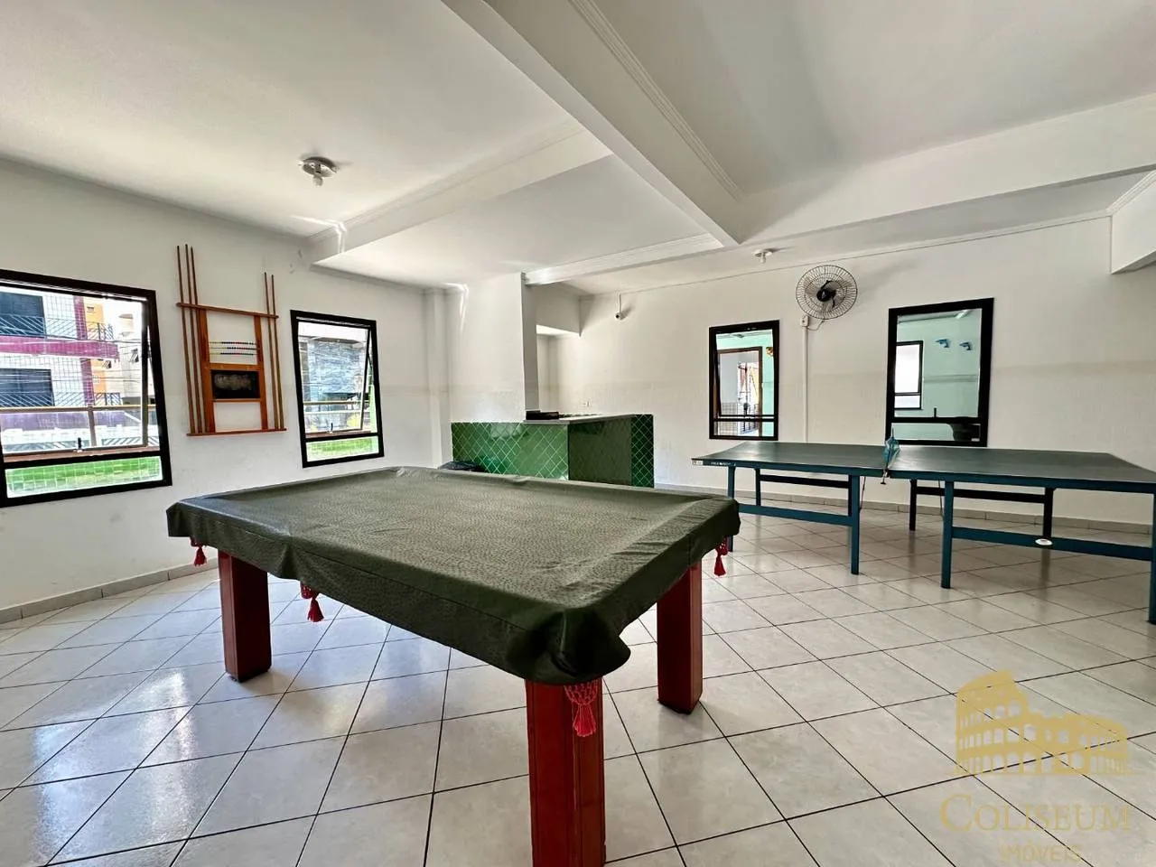 Imagem Apartamento com 2 dormitórios para alugar, 80 m² por R$ 2.600,00/mês - Tupi - Praia Grande/SP