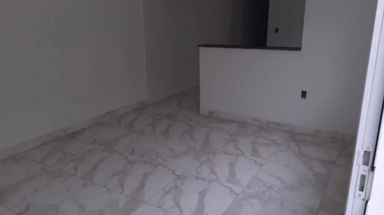 Imagem CASA DE CONDOMÍNIO NO MARACANÃ 2 DORMITÓRIOS 1 SUÍTE!!!