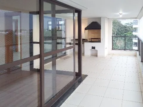 Imagem VENDA DE APARTAMENTO NO CONDOMÍNIO HORIZONTES, EM ARUJÁ/SP, 193m² com 03 suítes, suíte master, sala ampla com varanda gourmet e 04 vagas. CONSULTE-NOS
