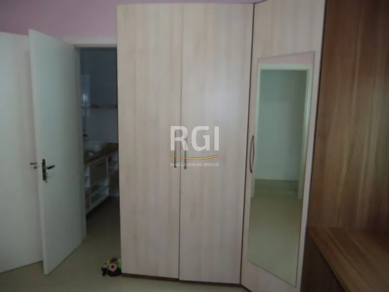 Imagem Casa Condominio para Venda - 213.05m², 4 dormitórios, sendo 2 suites, 4 vagas - Vila Nova