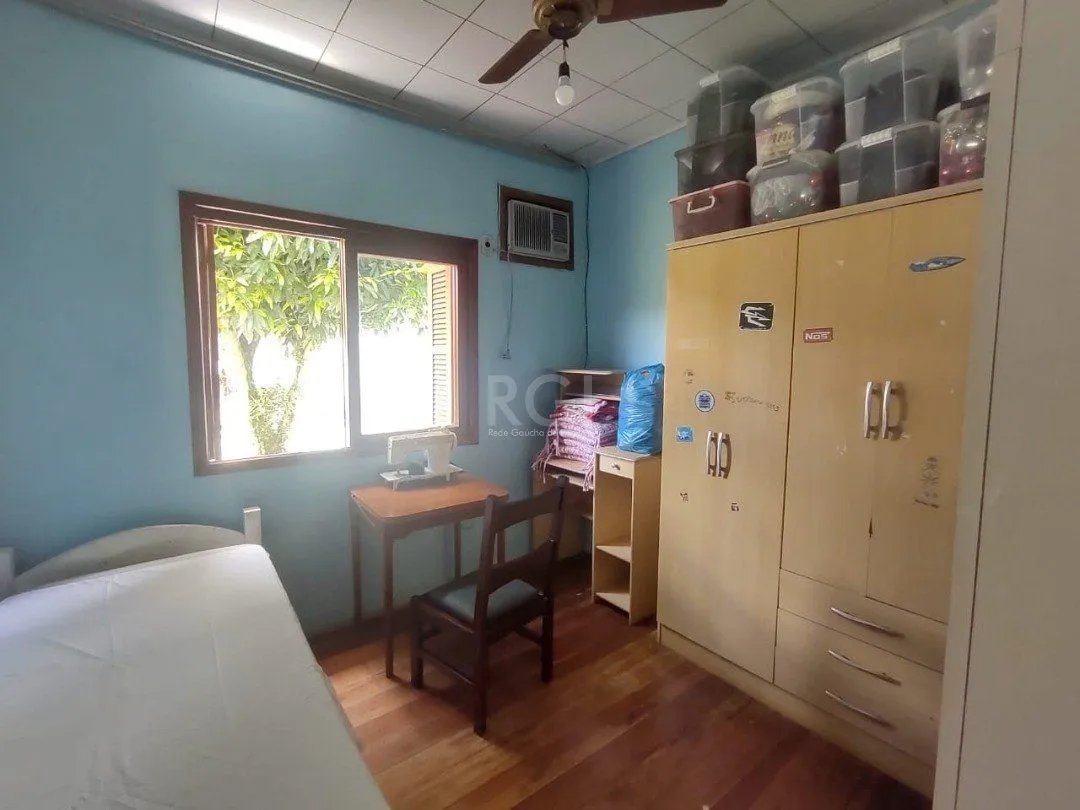 Imagem Casa para Venda - 265.1m², 3 dormitórios, 4 vagas - Guarujá