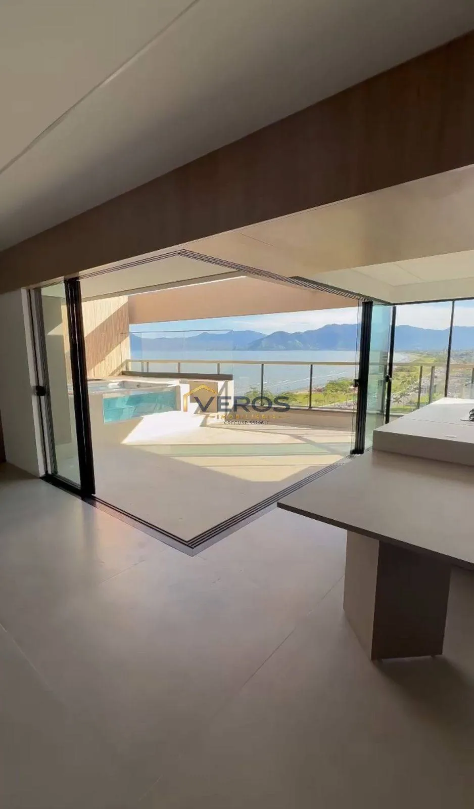 Imagem Cobertura de Alto Padrão Frente Mar - Edifício Valência | Caraguatatuba