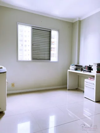 Imagem Apartamento com 3 quartos sendo 1 suite, 1 vg Centro Florianópolis a poucos passos do Hippo. Oportu...