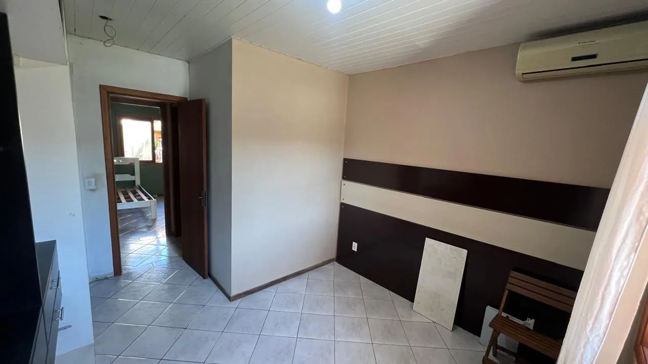 Imagem Casa de 3 dormitórios Localizada no Loteamento Moradas do sul Bairro Hípica