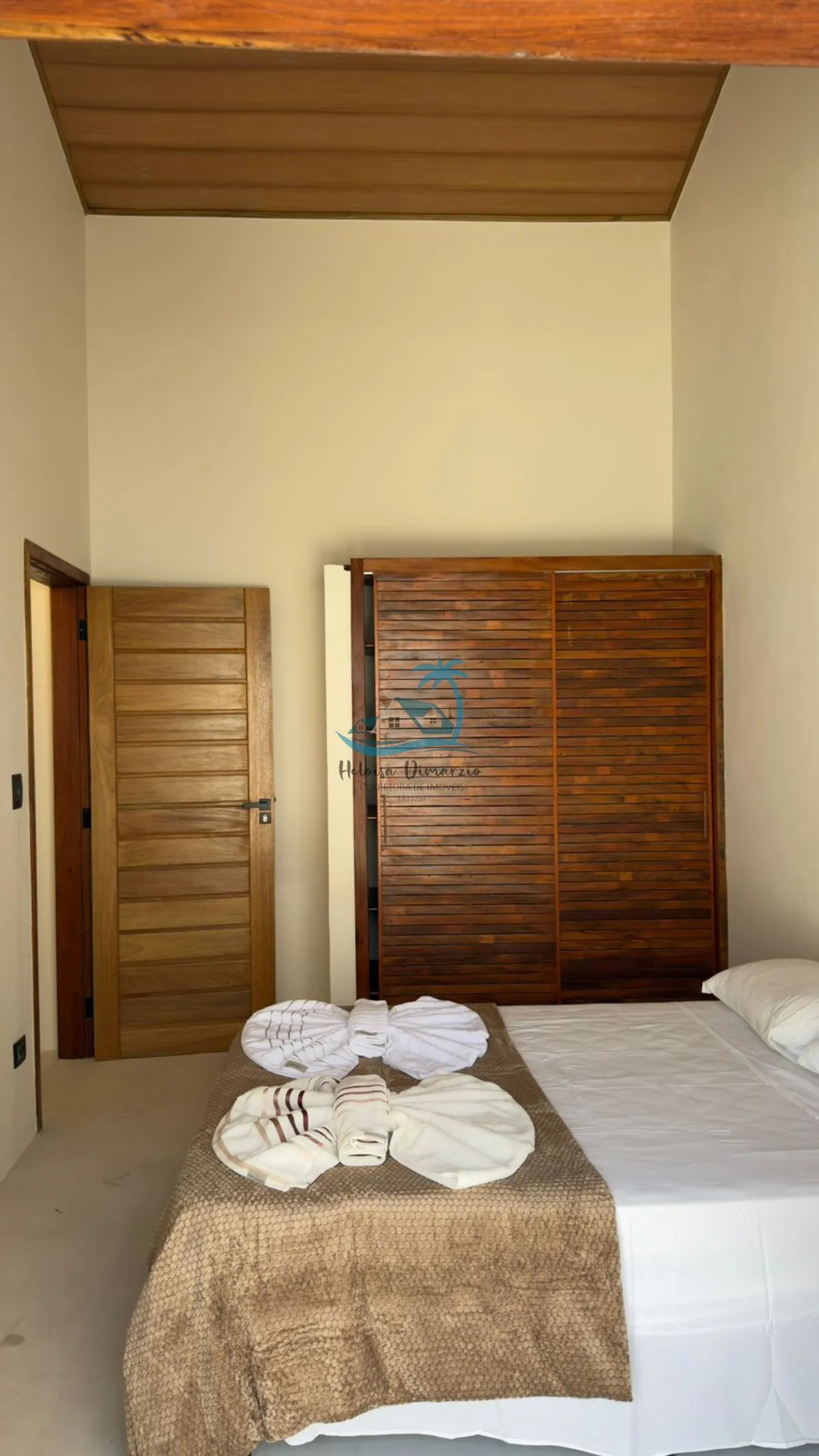 Imagem Casa térrea a venda no melhor bairro de Ubatuba, Barra da Lagoa, próximo à rua Guarani.