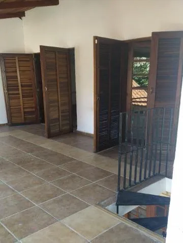 Imagem VENDA DE SOBRADO NO PARQUE NOSSA SRA. DO CARMO, 258m² com 2 suítes, churrasqueira, sala com lareira, quintal amplo e 06 vagas. CONSULTE-NOS.