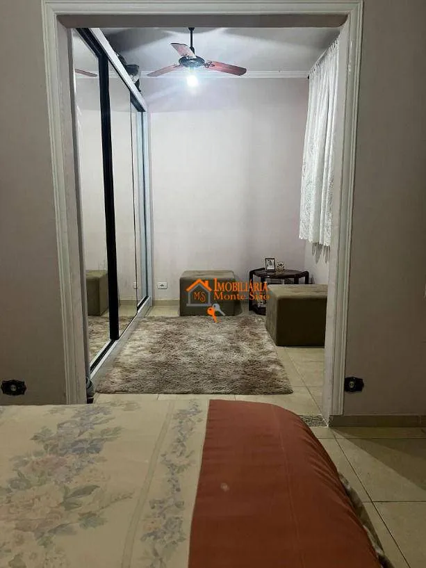 Imagem Sobrado com 4 dormitórios à venda, 250 m² por R$ 800.000,00 - Conjunto Residencial Paes de Barros - Guarulhos/SP