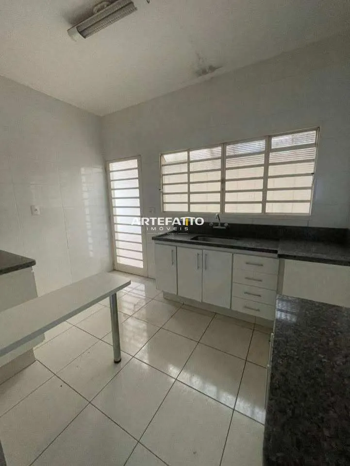 Imagem Casa à venda em Franca, Vila Nossa Senhora das Graças, com 3 quartos, 142m2