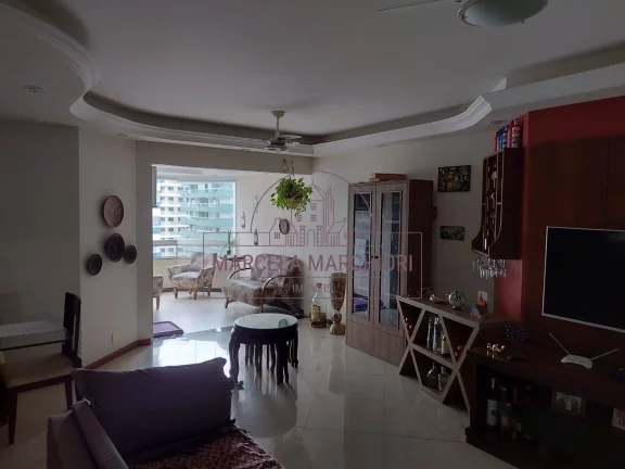 Imagem Apartamento 3 quartos a uma quadra da praia em Itapoã