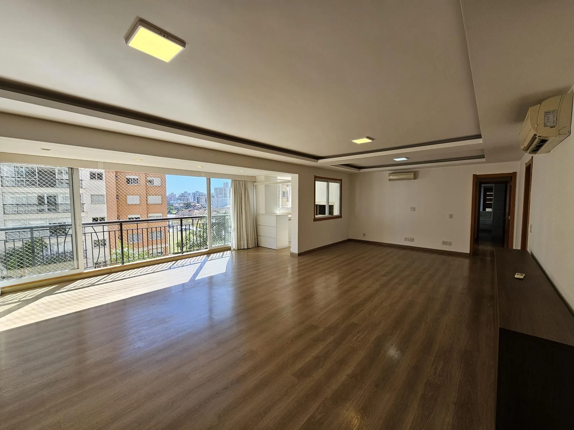 Imagem Apartamento 3 suítes na frente do Parque Germânia