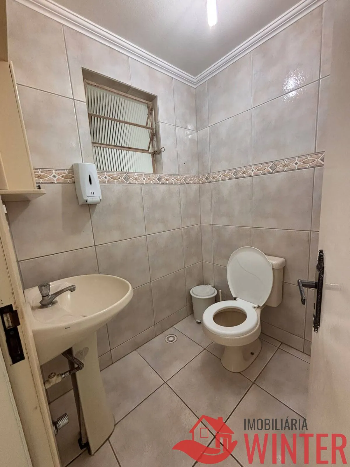 Imagem Sala Comercial no Centro de Feliz