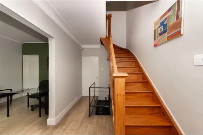 Imagem Casa com 6 dormitórios 220m² Jardim Paulista São Paulo Rua Saint Hilaire