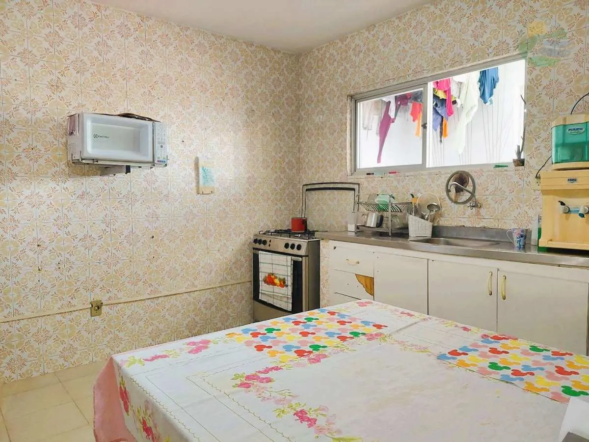 Imagem Apartamento de 4 quartos, a 150 metros do Shopping Guararapes, Ventilado, Piedade, Jaboatão dos Guararapes.
