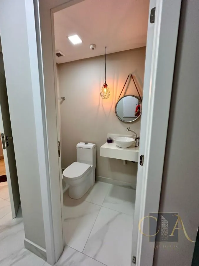 Imagem Apartamento para Venda em Itapema, Meia Praia, 3 dormitórios, 3 suítes, 4 banheiros, 2 vagas