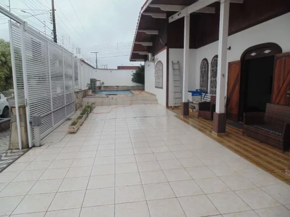Imagem Casa com 2 dormitórios à venda, 100 m² por R$ 750.000,00 - Jardim Real - Praia Grande/SP