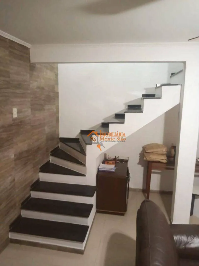 Imagem Sobrado com 3 dormitórios à venda, 250 m² por R$ 530.000,00 - Parque Continental - Guarulhos/SP