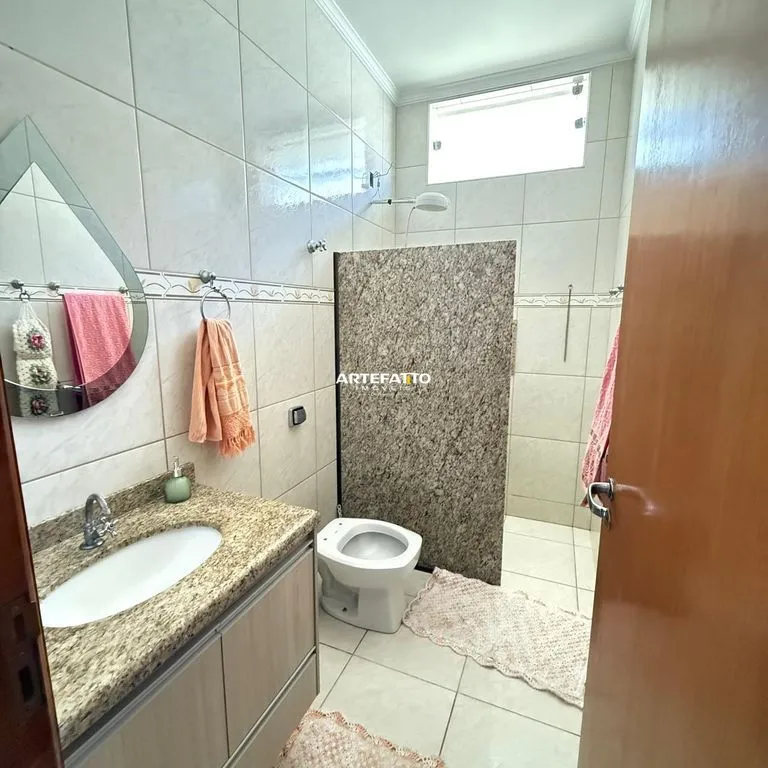 Imagem Casa à venda em Franca, Vila Exposição, com 4 quartos, 200m2