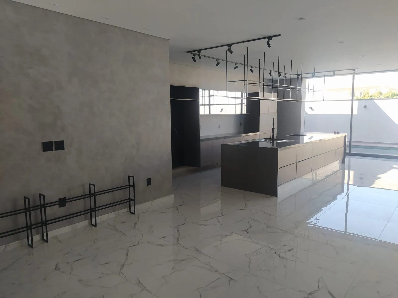 Foto do imóvel Venda Chácara Ondina de 300m² Com 4 Suítes Sorocaba/SP em JARDIM RESIDENCIAL CHÁCARA ONDINA, SOROCABA - SP