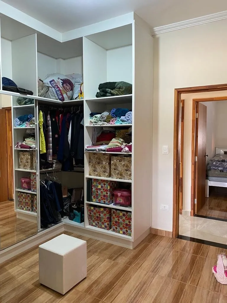 Imagem Casa à venda 3 Quartos, 1 Suite, 3 Vagas, 1000M², Barreiro, Taubaté - SP