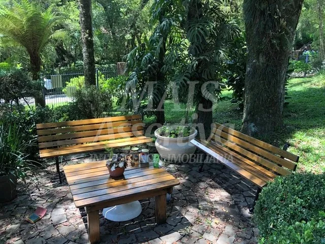 Foto do imóvel CASA PARA VENDA EM CANELA COM AMPLO TERRENO DE 1889 M²