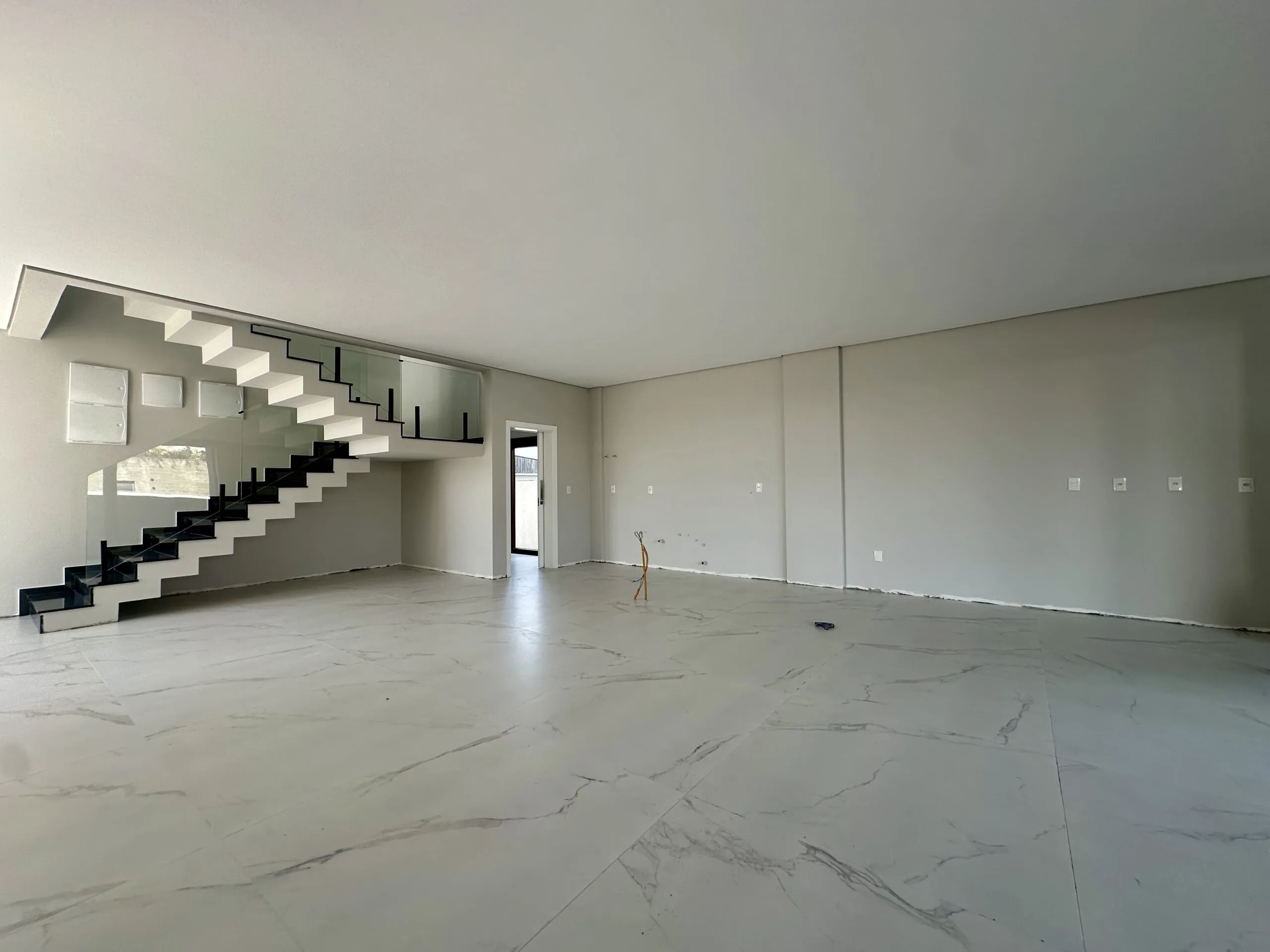 Imagem Casa à venda com 354m2 por R$ 8.500.000,00