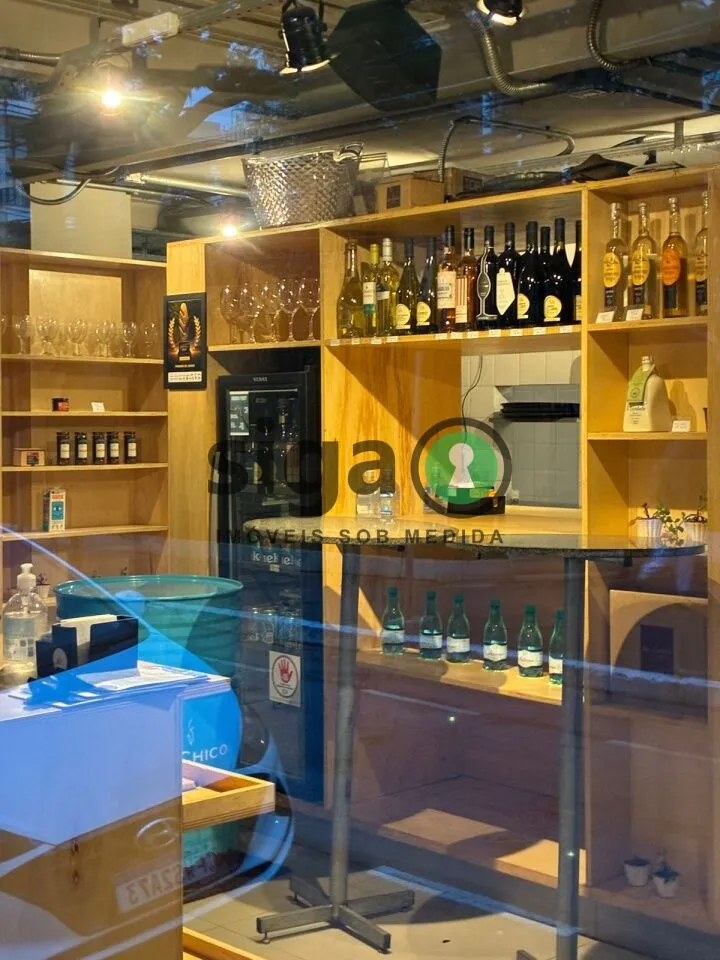 Imagem Casa assobradada no Itaim Bibi, com 200m² para Locação Comercial