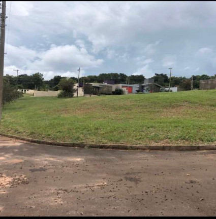 Terreno em Condomínio à Venda, 450 m² em Jardim Marabá - Bauru