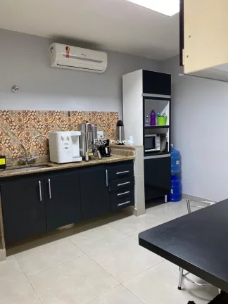 Imagem Prédio Monousuário com 615m² para locação no RJ.