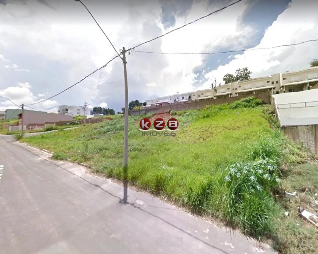 Imagem Terreno comercial para em Valinhos-SP, Jardim Santo Antônio com 1.260m² de área! Venha conferir!
