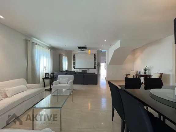 Imagem Casa de Condomínio em Alphaville - Santana de Parnaíba, SP