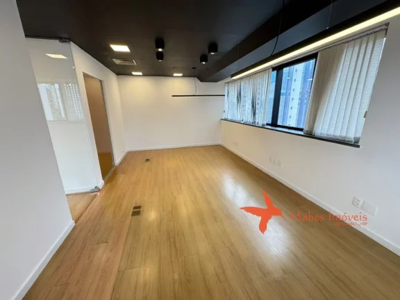Imagem Sala/Conjunto Comercial para Locação em Pinheiros, São Paulo-SP: 2 Salas, 2 Banheiros, 2 Vagas de Garagem, 70m² de Área