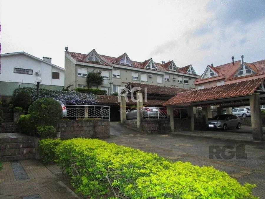 Imagem Casa em condomínio para Venda com 3 dormitórios, sendo 1 suites e 2 vagas no bairro Cristal