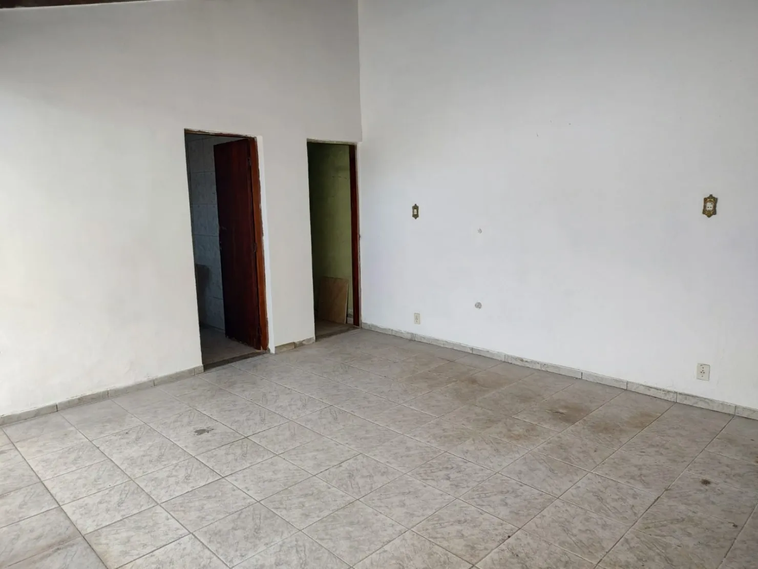 Imagem Casa à venda 2 Quartos, 1 Suite, 2 Vagas, Crispim, Pindamonhangaba - SP