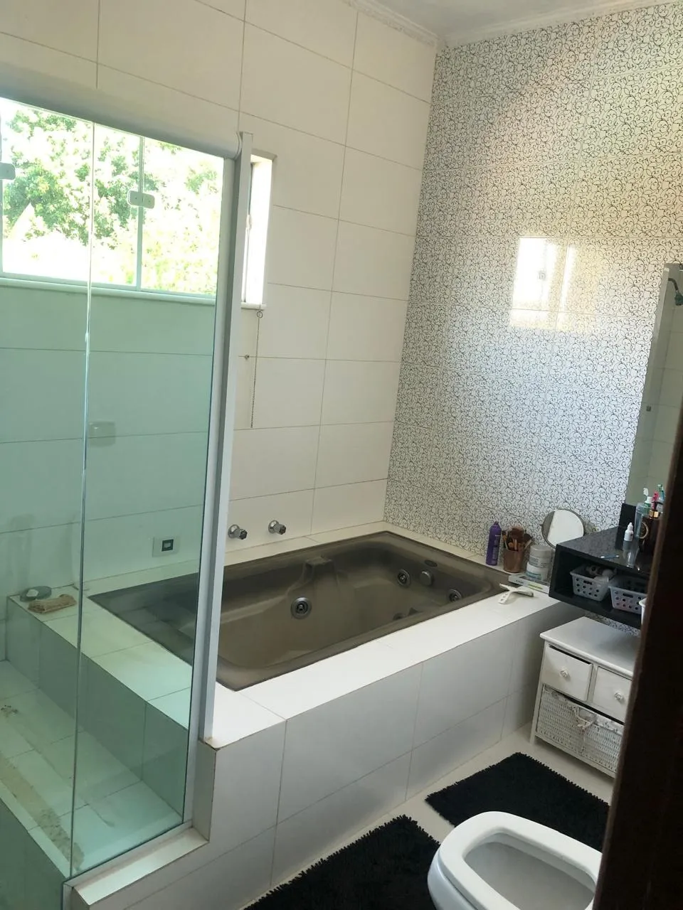Imagem Condomínio Portal do Sabiá ? Casa 3 Suítes, 1 Quarto, Área Gourmet de 90m², Escritório, 330m² de Construção