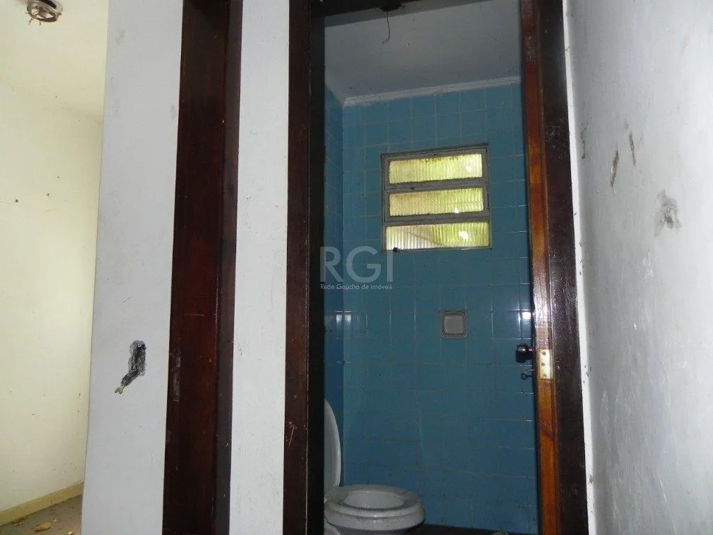 Imagem Casa para Venda - 110m², 4 dormitórios, sendo 1 suites, 4 vagas - Jardim Itu