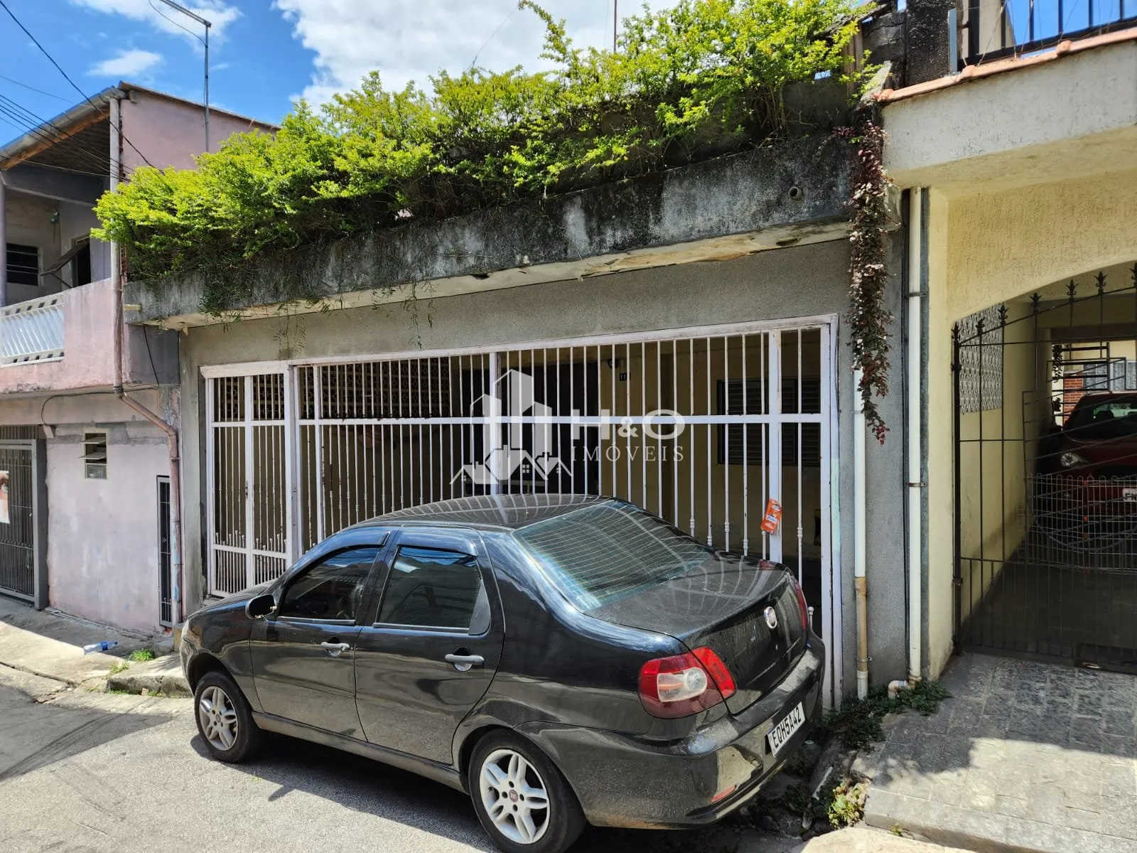 Foto do imóvel Casa Térrea com 140m² à Venda na Vila Carmosina - Espaço, Conforto e Excelente Localização!