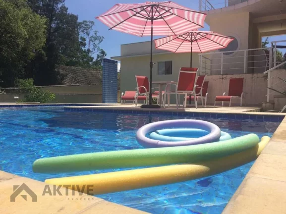 Imagem Casa de Condomínio em Granja Viana - Carapicuíba, SP