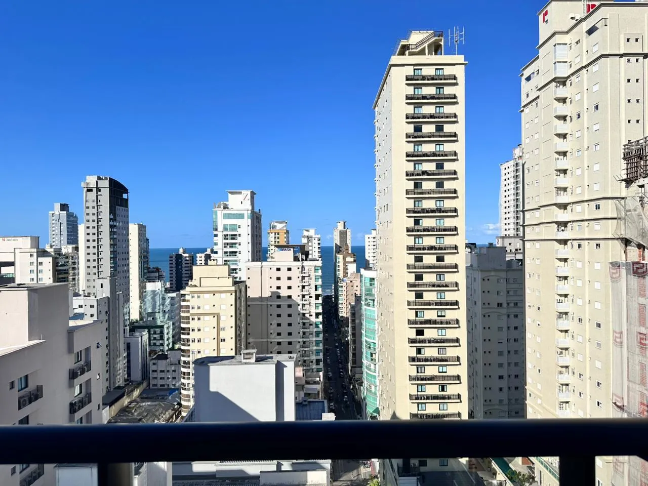 Imagem Apartamento com vista para o mar à venda com 276m2 por R$ 3.950.000,00