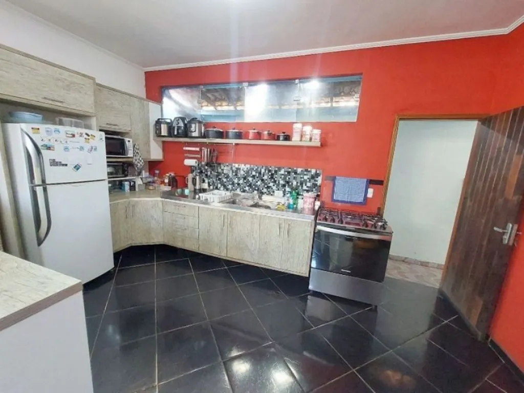 Imagem CASA COM 250,00 m² - BOQUEIRÃO - PRAIA GRANDE SP