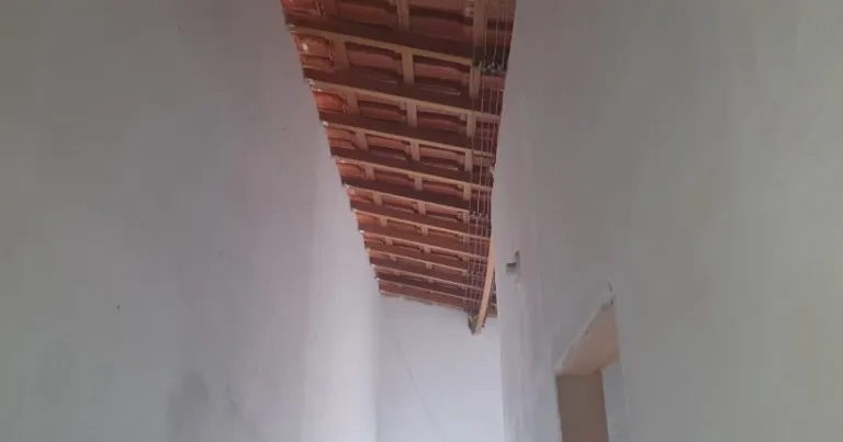 Imagem Casa com 2 Quartos à Venda, 180 m² em Vila Pontilhão - Cruzeiro