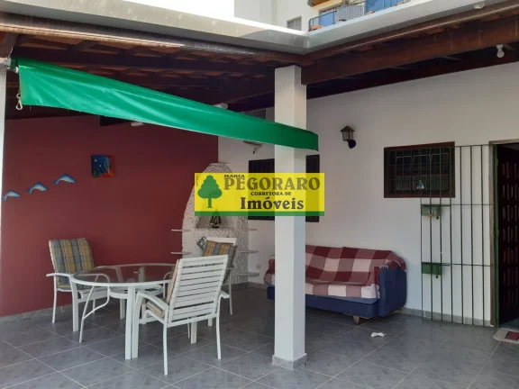 Imagem Imóvel de luxo na Praia Martim de Sá em Caraguatatuba-SP: 3 quartos, 1 suíte, piscina, churrasqueira e área gourmet!