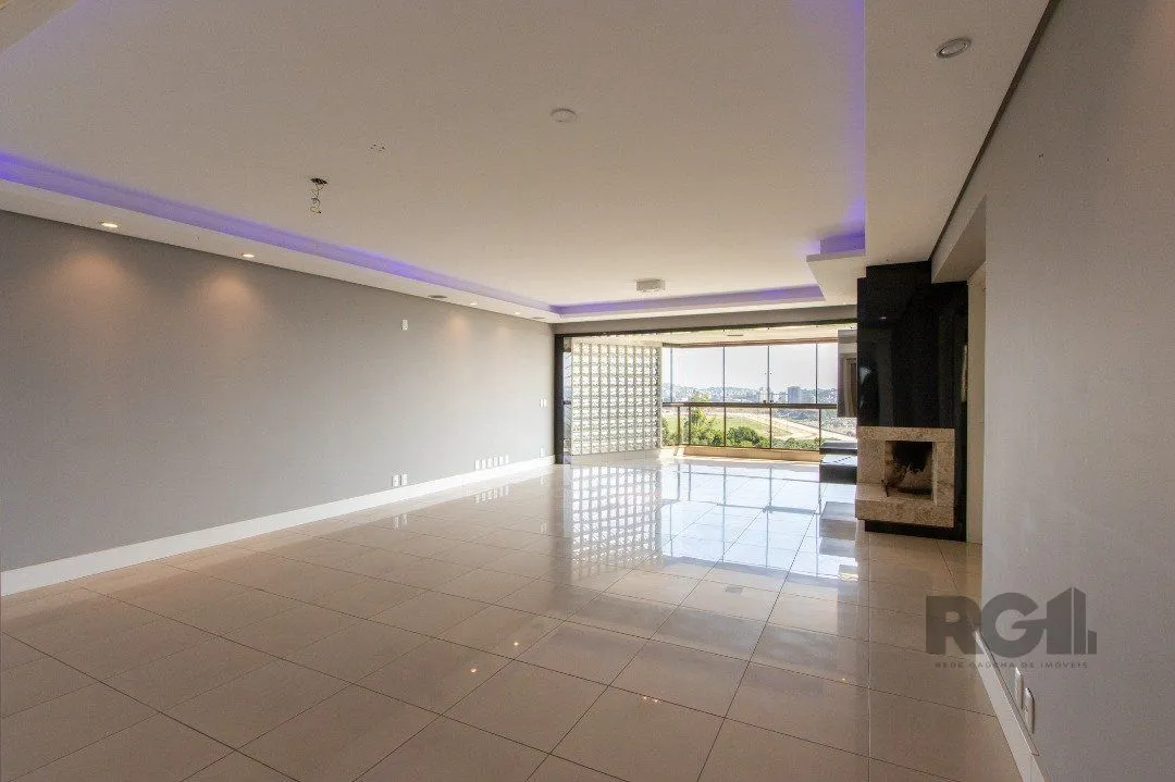 Imagem Apartamento para Venda - 200.1m², 3 dormitórios, sendo 3 suites, 5 vagas - Cristal