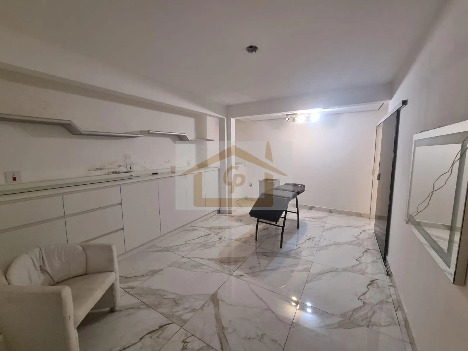 Imagem Salão Comercial, Ótima Localização km 31 Raposo Tavares