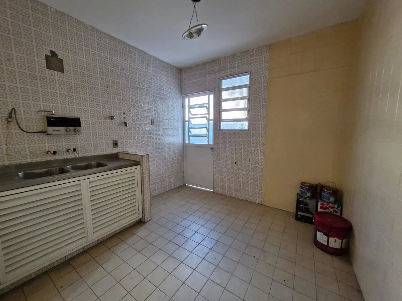 Imagem Casa 3 dormitórios, 3 banheiros, bairro Teresópolis.