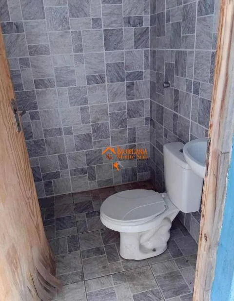 Imagem Sobrado com 3 dormitórios à venda, 240 m² por R$ 750.000,00 - Jardim São Manoel - Guarulhos/SP