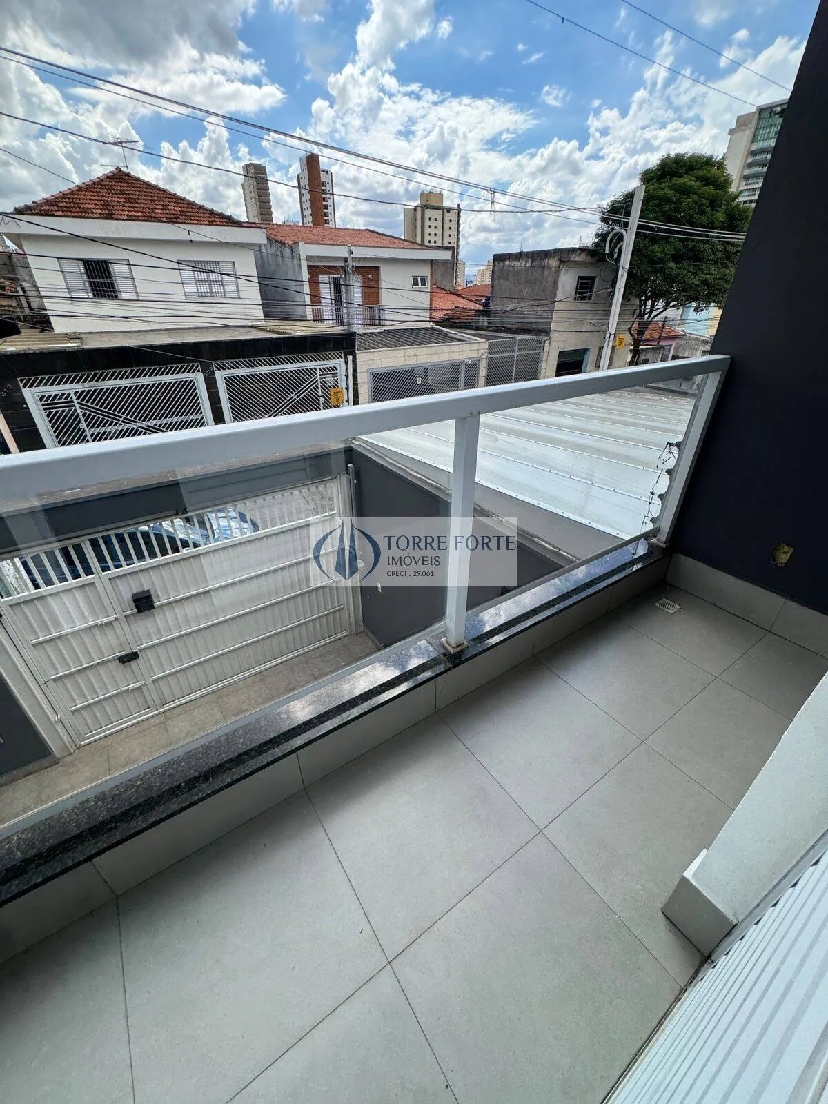 Imagem Lindo Sobrado com 3 suites 4 vagas , Area Gourmet na Vila Carrão.