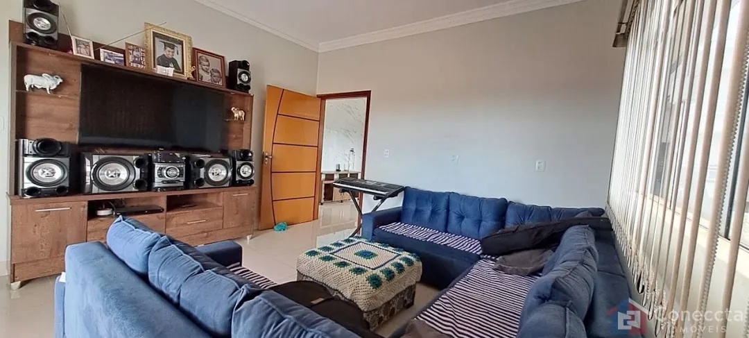 Imagem Casa à venda, 390 m² por R$ 950.000,00 - Jardim Panorâmico - Patos de Minas/MG