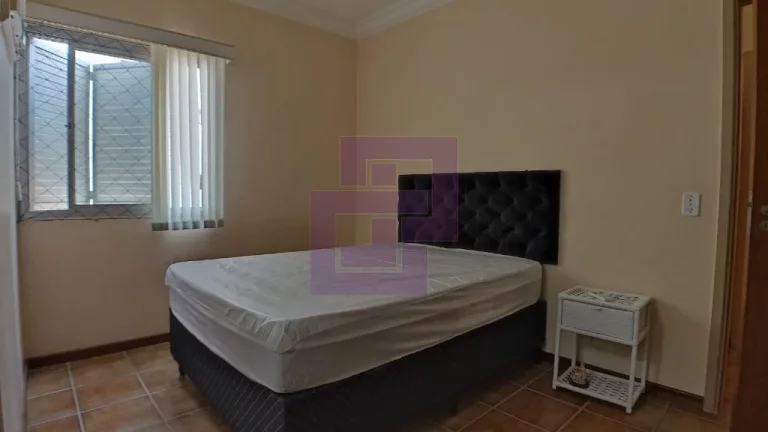 Imagem Apartamento com 03 dormitórios para locação na praia da Enseada Guarujá.