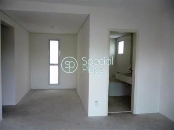 Imagem Apartamento com 193m2 de área privativa, 4 dormitórios, sendo 3 suítes, living para 3 ambientes, ...